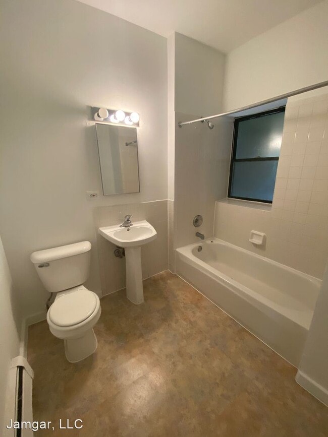 Foto del edificio - 4701 W Maypole Ave