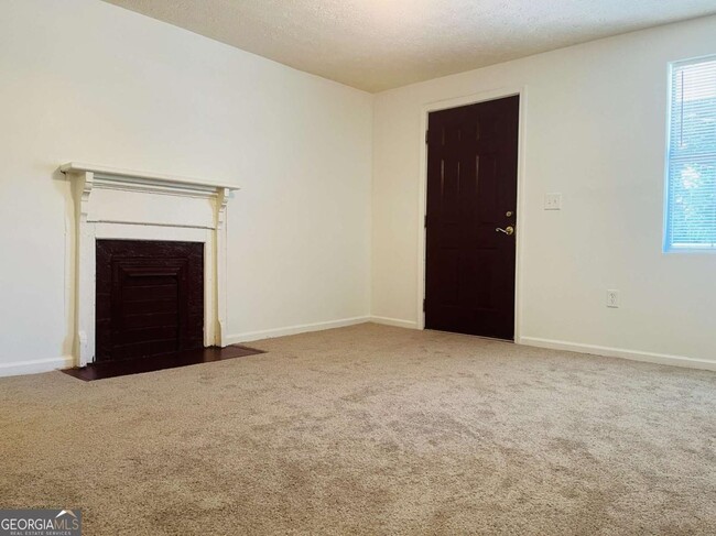 Foto del edificio - 615 Chattahoochee St