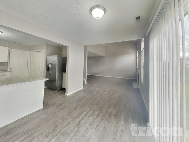 Building Photo - 6503 Townsend Way