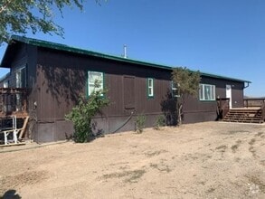 Building Photo - 1330 Pickering Ave