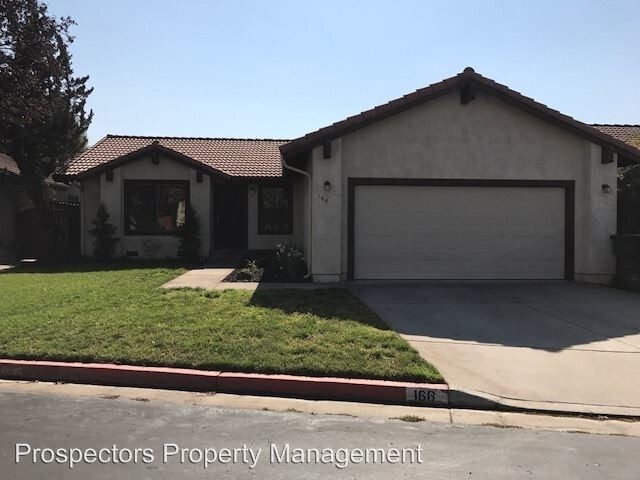 Primary Photo - 3 br, 2 bath House - 166 Bender Circle