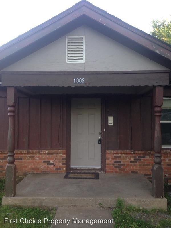 Primary Photo - 1000 NW 90th St