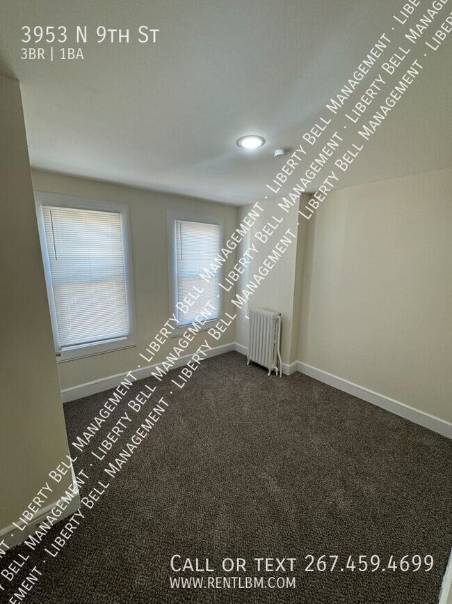 Building Photo - 3953 N 9th St