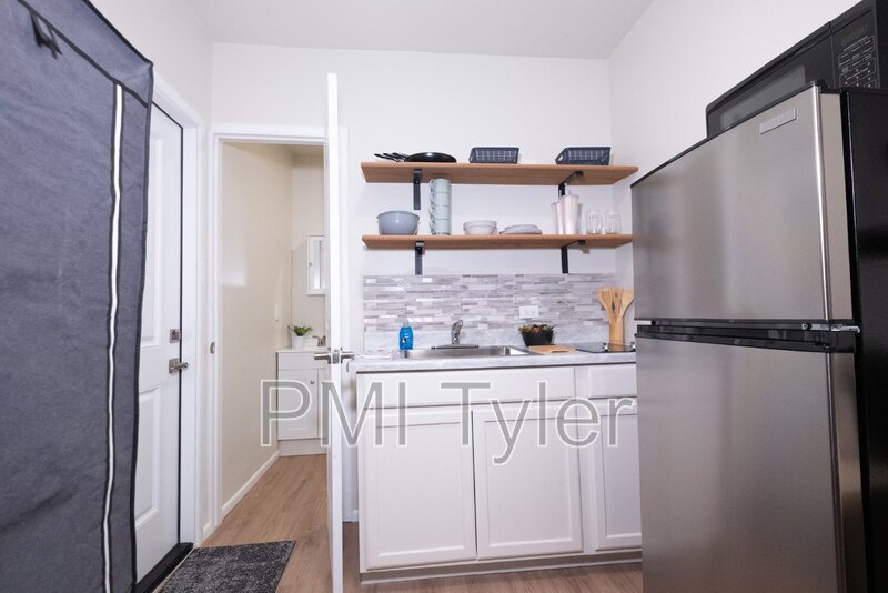 Foto principal - 16932 County Rd 1170