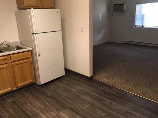 Foto del edificio - 1608 Palm Ct