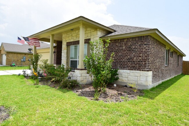 Foto del edificio - 9403 Cricket Dr