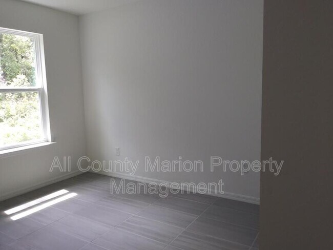 Foto del edificio - 5933 NW 59th Ct