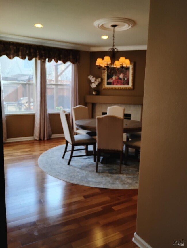 Foto del edificio - 1122 Mitchell Ln