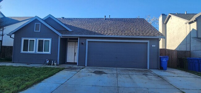 Foto del edificio - Wonderful 4 Bedroom Home