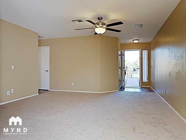 Foto del edificio - 24 W Ingram St