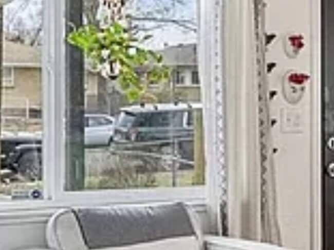 Building Photo - 3351 Jasmine St