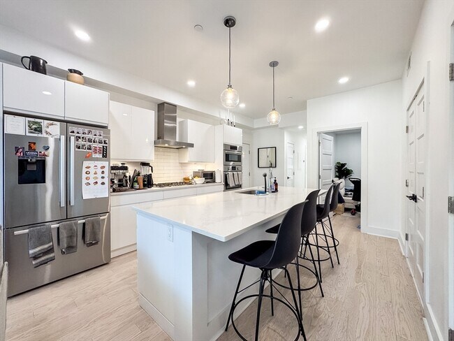 Foto del edificio - 231 Maverick St