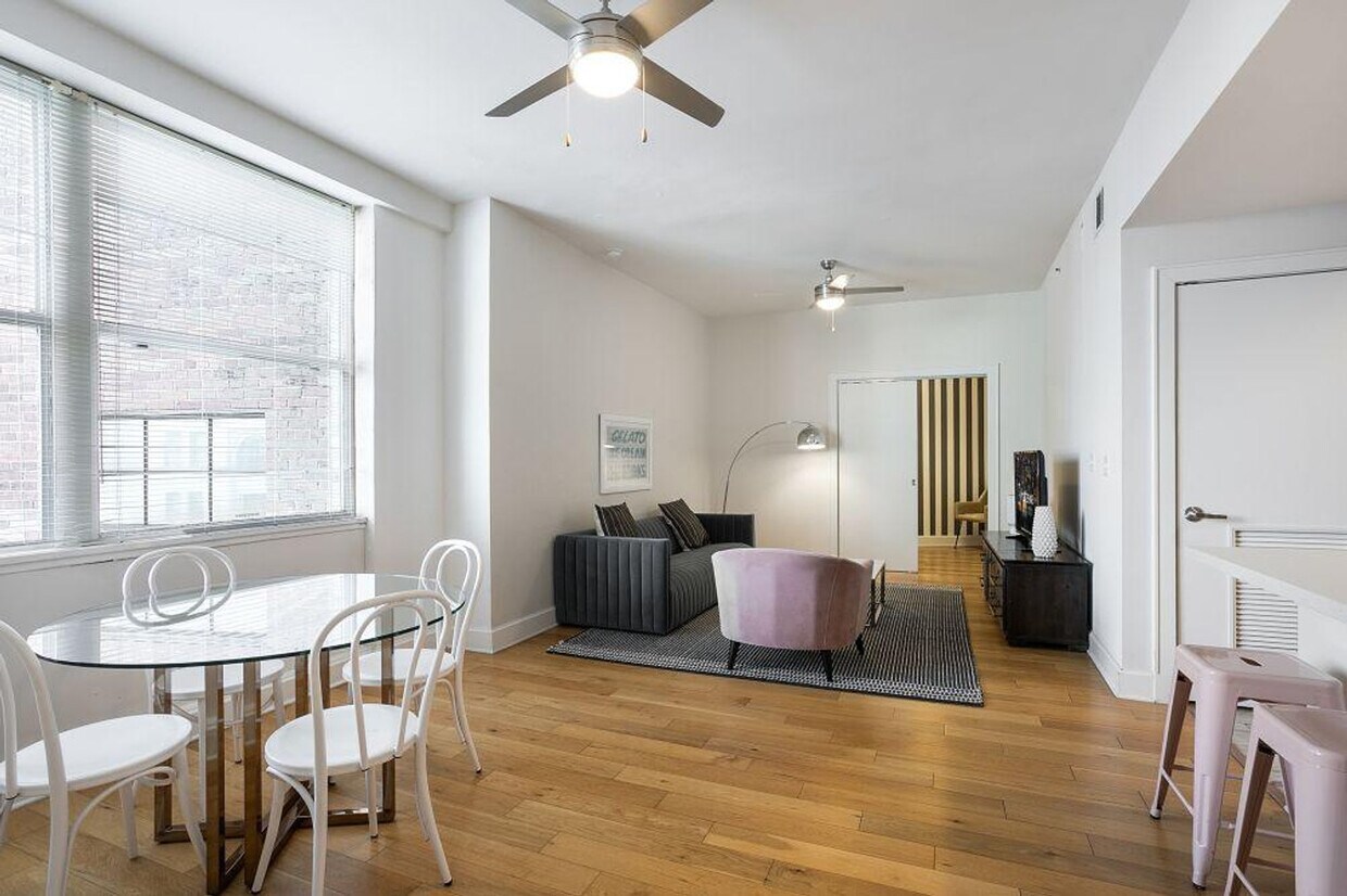 Foto principal - 925 Common St