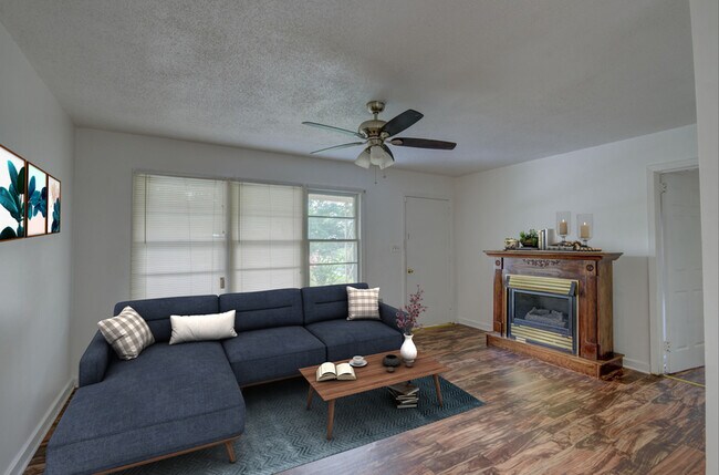 Building Photo - 728 Glen Crest Dr
