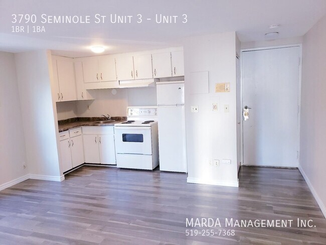 Photo du bâtiment - Renovated 1 BED/1 BATH in East Windsor ALL...