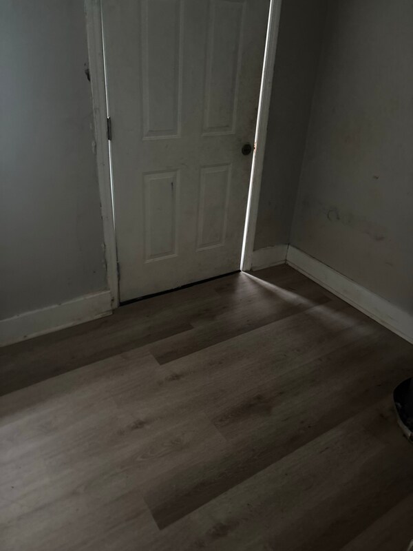 Building Photo - 1161 Lawton Dr