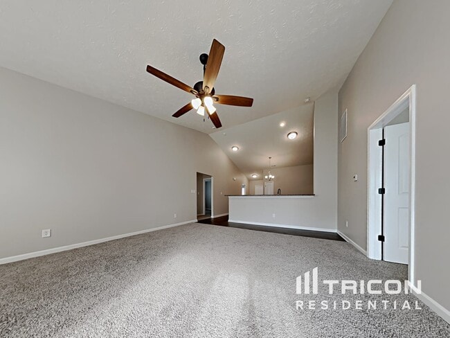 Building Photo - 2902 Pointe Harbour Drive Indianapolis IN