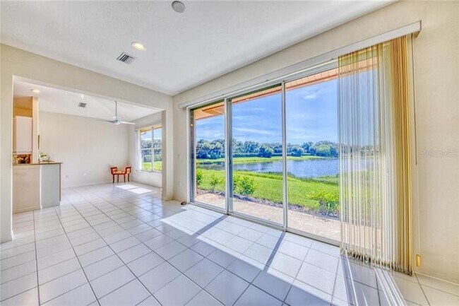 Building Photo - 3793 Mira Lago Dr