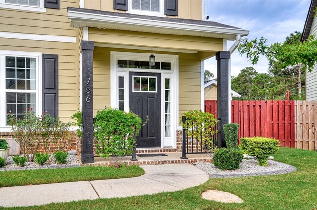 Building Photo - Home For Rent: 765 Mural Lake Ct Grovetown...