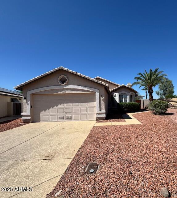 Building Photo - 10659 W Yukon Dr