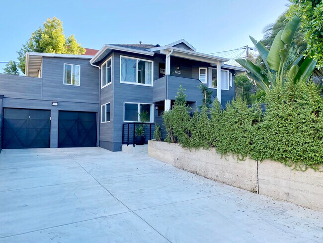 Foto del edificio - 2244 Fargo St