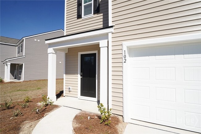 Building Photo - 102 Red Admiral Ln
