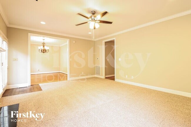 Foto del edificio - 849 Crest Cove