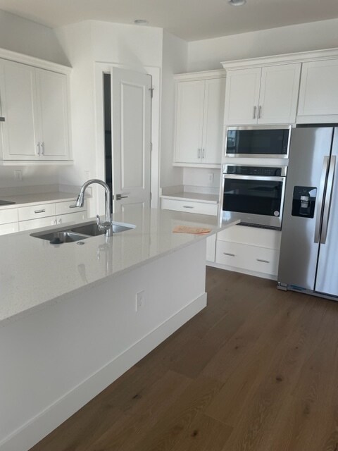 gourmet kitchen - 3648 Sapphire Cove Cir