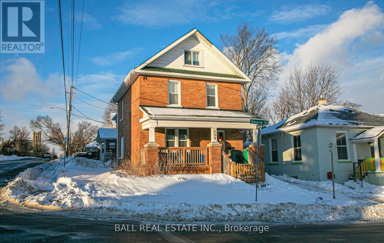 Primary Photo - 306 Simcoe St