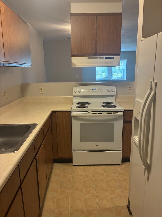 Building Photo - Festival Gardens