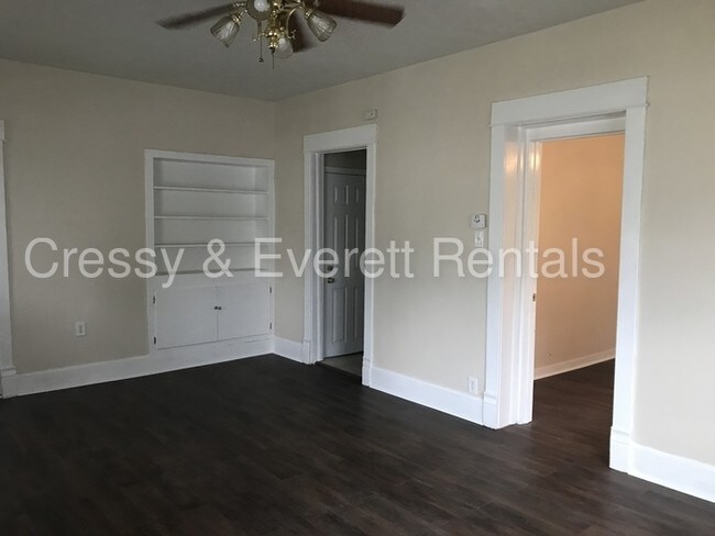 Building Photo - 2 Bedroom Apartment In The Heart of Niles!