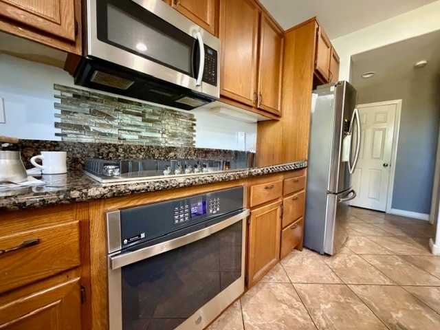 Foto del edificio - 2297 Treetop Ln