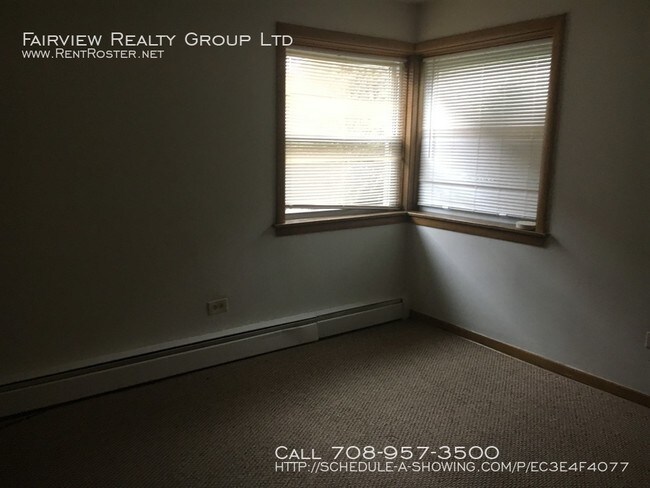 Foto del edificio - 9651 S Pulaski Rd