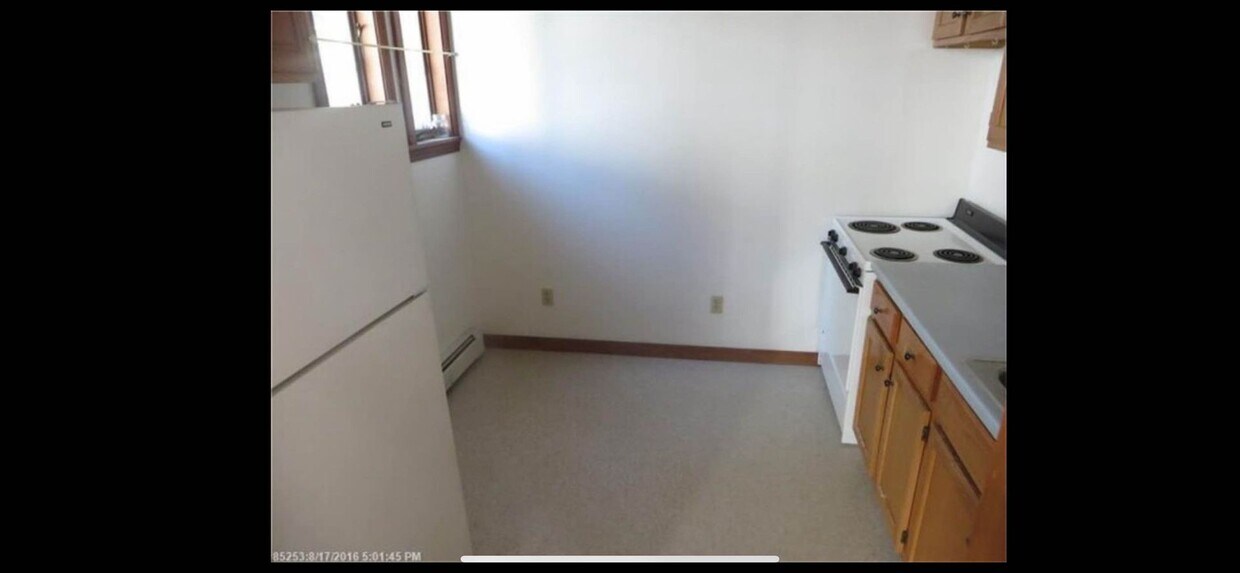 Building Photo - 8 Sheldon Pl