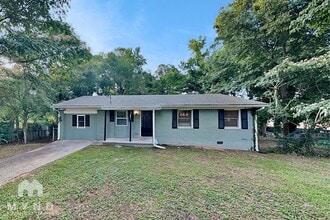 Building Photo - 4484 Bonnie Glen Ct