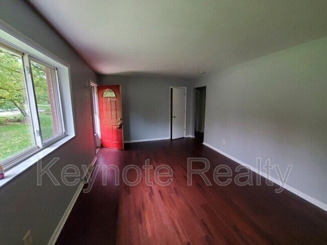Foto del edificio - 5688 Decker Rd