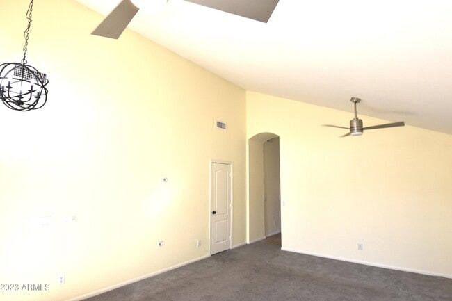 Foto del edificio - 10230 W Country Club Trail