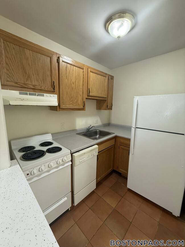 Foto del edificio - 34 Gardner St