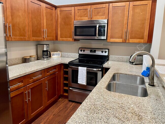 Foto del edificio - 1317 Periwinkle Pl