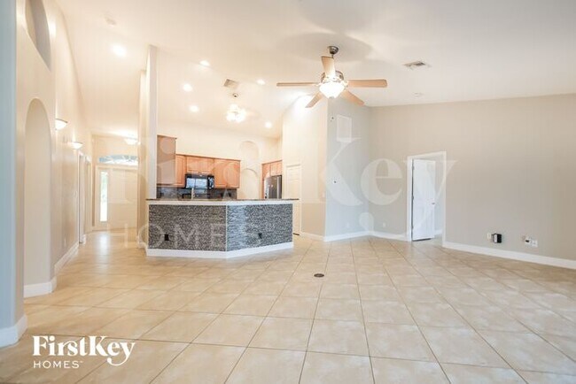 Foto del edificio - 346 NE 23rd St