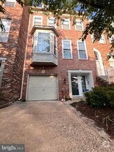 Building Photo - 3 Arell Ct