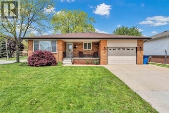 Building Photo - 5120 Iris Pl