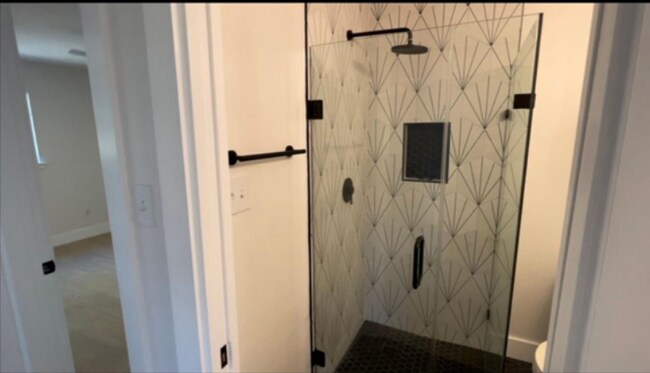 Foto del edificio - 1213 Lily Terrace