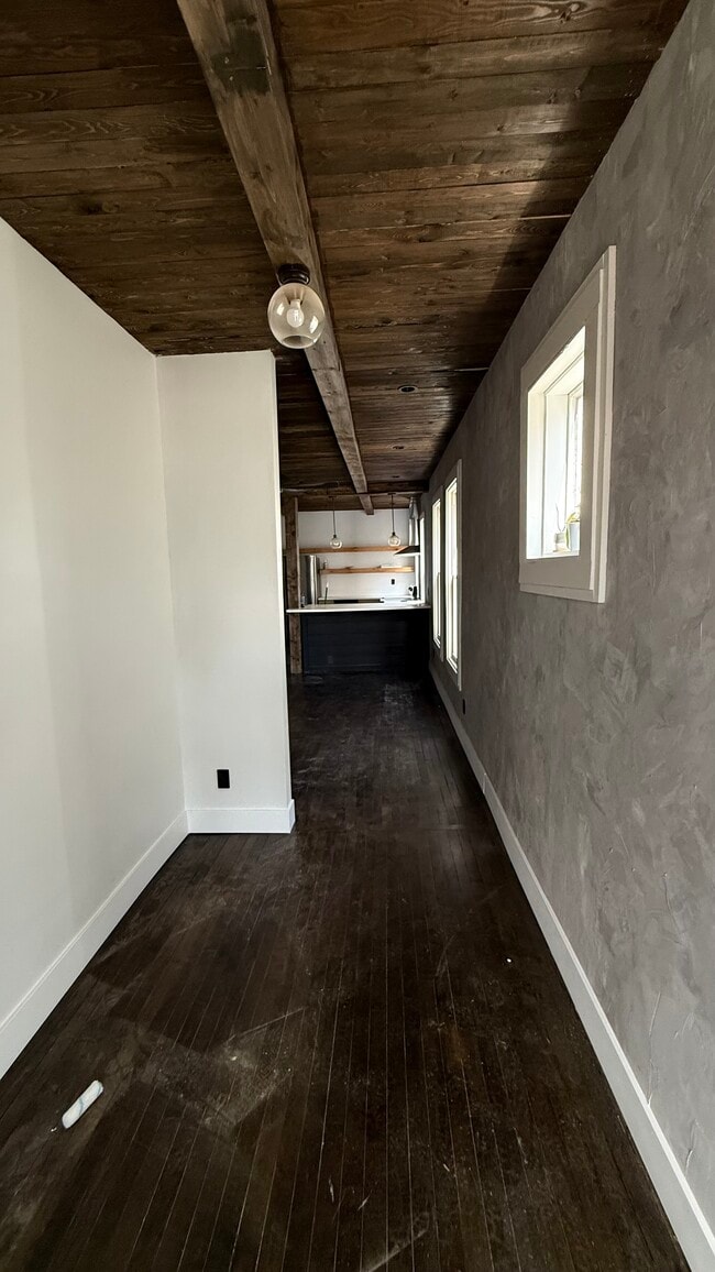 Entrance - 2872 S Delaware Ave