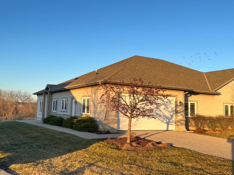 6556 Casper Ct, Mount Pleasant, WI 53406 Condo for Rent in Mount