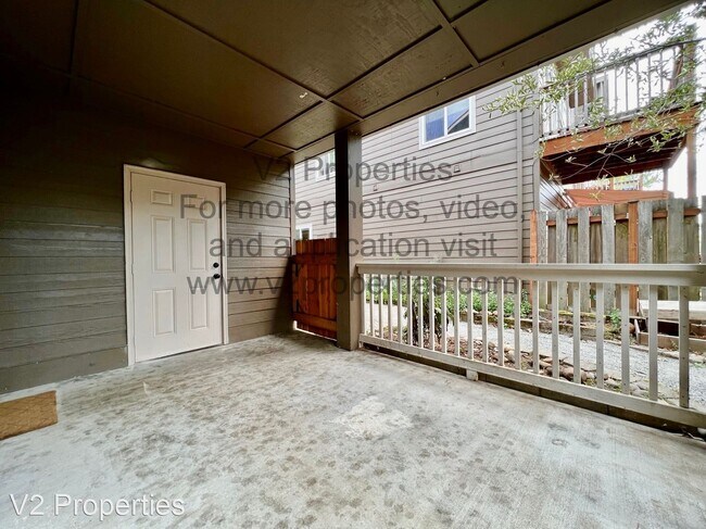 Foto del edificio - 4 br, 1.5 bath House - 683 SE 197th Ave