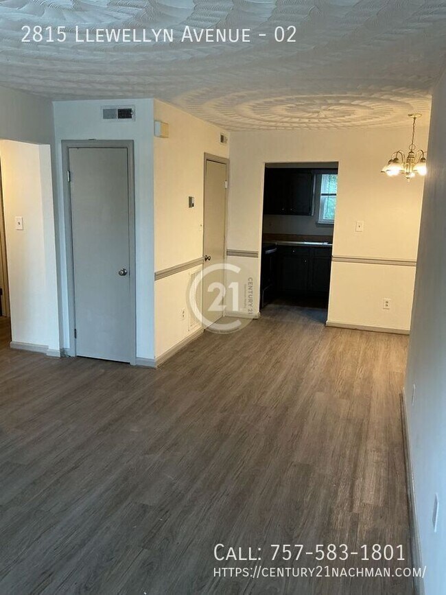 Foto del edificio - 2815 Llewellyn Ave