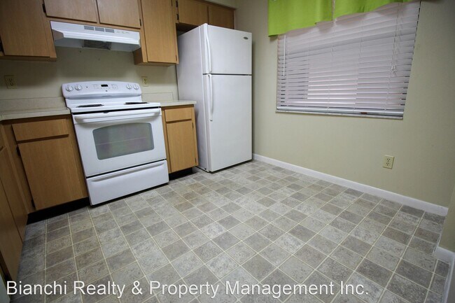 Foto del edificio - 2 br, 2 bath House - 3423 Mermoor Dr Apt 204