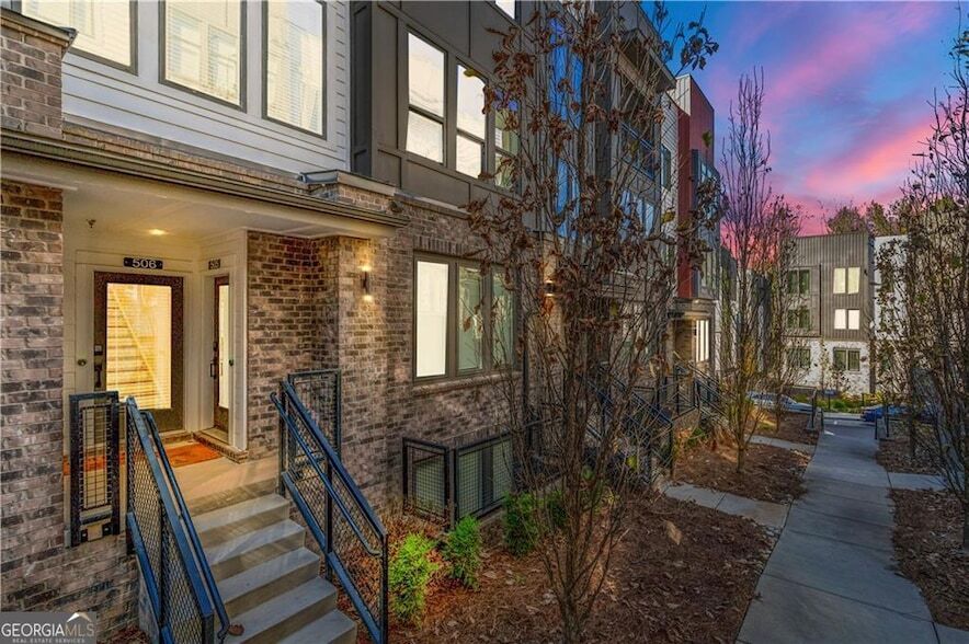 Foto principal - 383 Pratt Dr SE