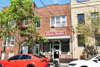 Building Photo - 1017 West Side Ave